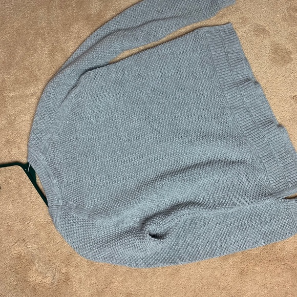 Grey Old Navy Sweater - Picture 6 of 6